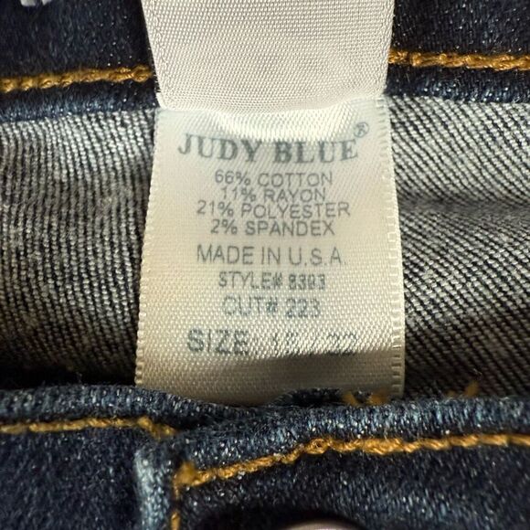 Judy Blue Womens Size 15/32 Skinny Denim Jeans Blue Distressed Stretch Pockets - Picture 3 of 9